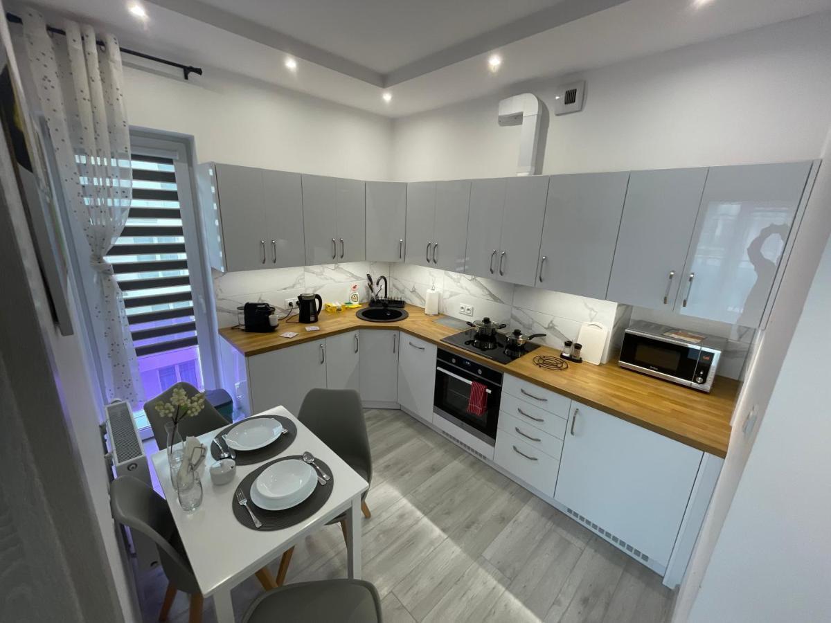 Apartament Nowoczesny Komfortowy Kustronia Z Garazem Balkonem Wanna Bielsko-Biała Eksteriør bilde